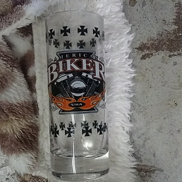 Collectable shopper shot glasses - Picture 2 of 4